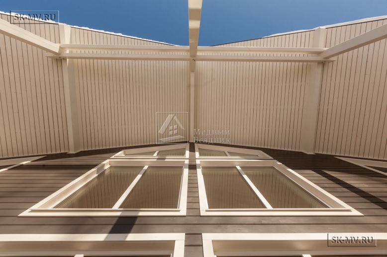 Проект коттеджа МВ 11 в стиле шале с террасой, вторым светом и панорамными окнами — 10