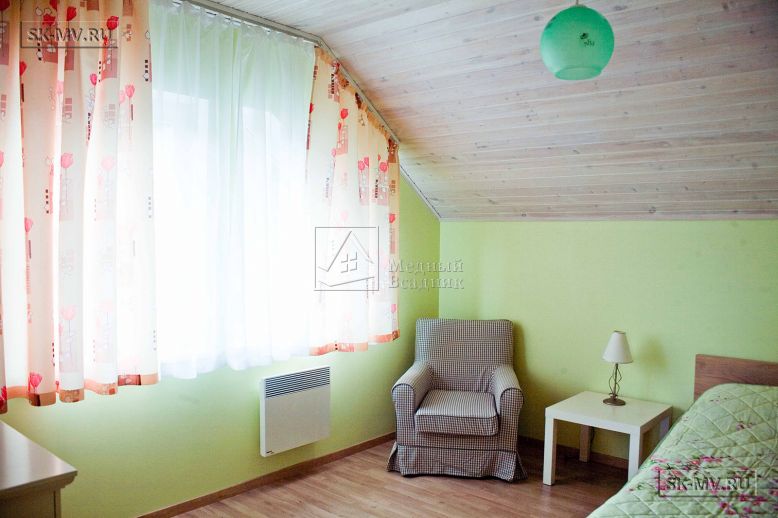 Дизайн интерьера каркасного двухэтажного дома с мансардой в п Борисово — 9