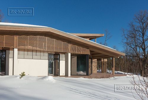 Построенный современный энергоэффективный загородный дом класса премиум с отделкой планкеном в Выборгском районе - 65