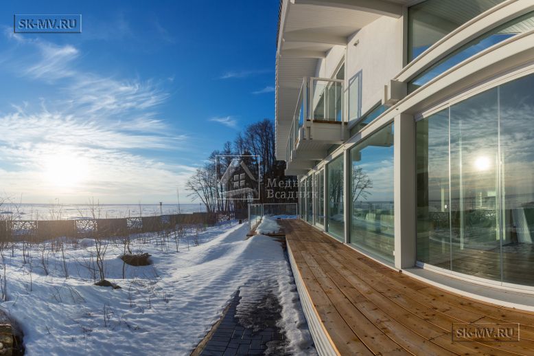 Строительство дома фахверк из дерева и стекла в Балтийской ривьере — 15