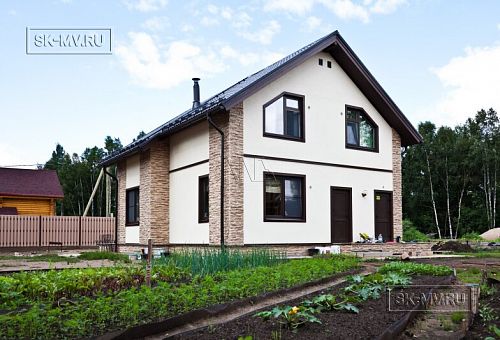 Строительство современного каркасного дома с балконом и террасой в Агалатово - 1