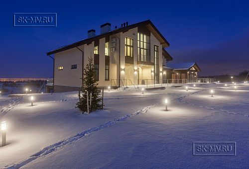 Фото репортаж с места строительства кирпичного дома ок 800 кв м с цоколем и СПА в д Пеники Лен области - 45