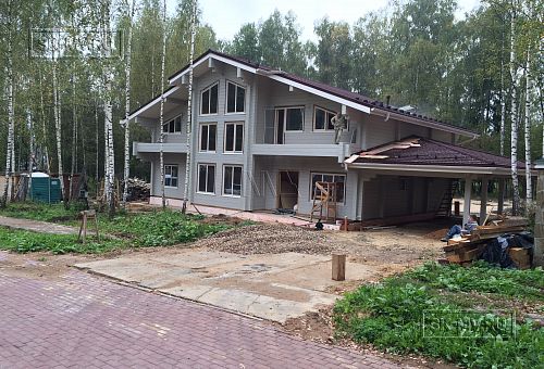 Дом из клееного бруса в стиле шале Щаповское строится в Москве - 4