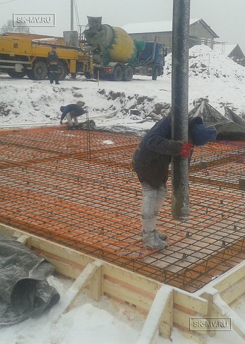 Монтаж фундамента УШП для строительства каркасного дома в деревне Кузяево