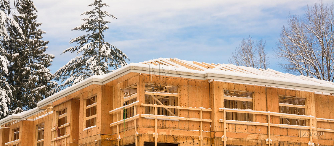 Можно ли строить дом зимой