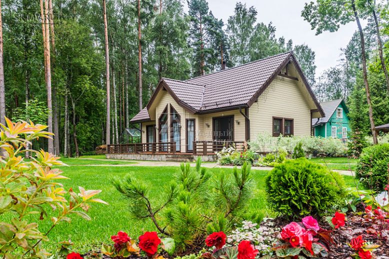 Строительство большого каркасного дома для постоянного проживания ок 300 кв м с террасой и эркером в п Комарово — 4