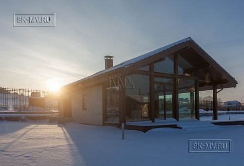 Фото репортаж с места строительства кирпичного дома ок 800 кв м с цоколем и СПА в д Пеники Лен области - 8