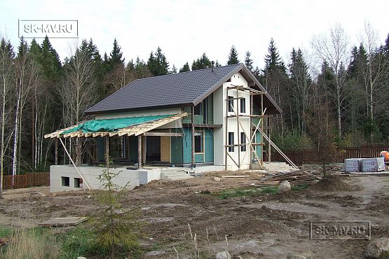 Строительство современного каркасного коттеджа с цокольным этажом в п Ольшаники - 1