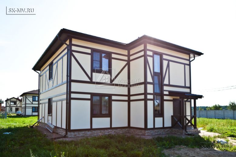 Построенный по каркасной технологии в к п Парквэй загородный дом для постоянного проживания в стиле фахверк площадью 200 кв м — 5